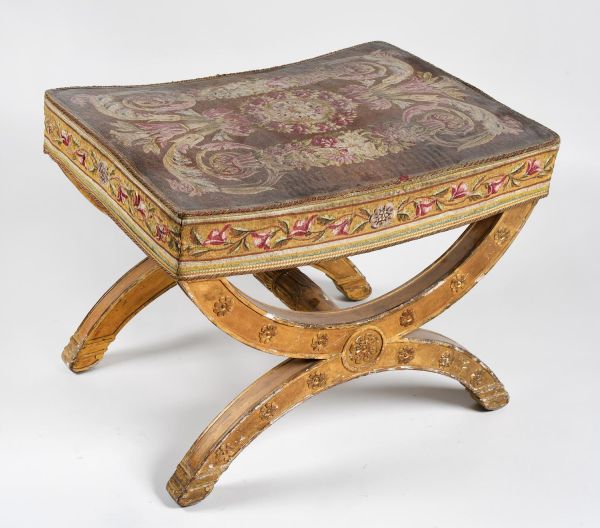 Tabouret en X