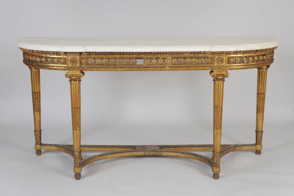 Console du grand salon de l'impératrice Eugénie au palais de Saint-Cloud