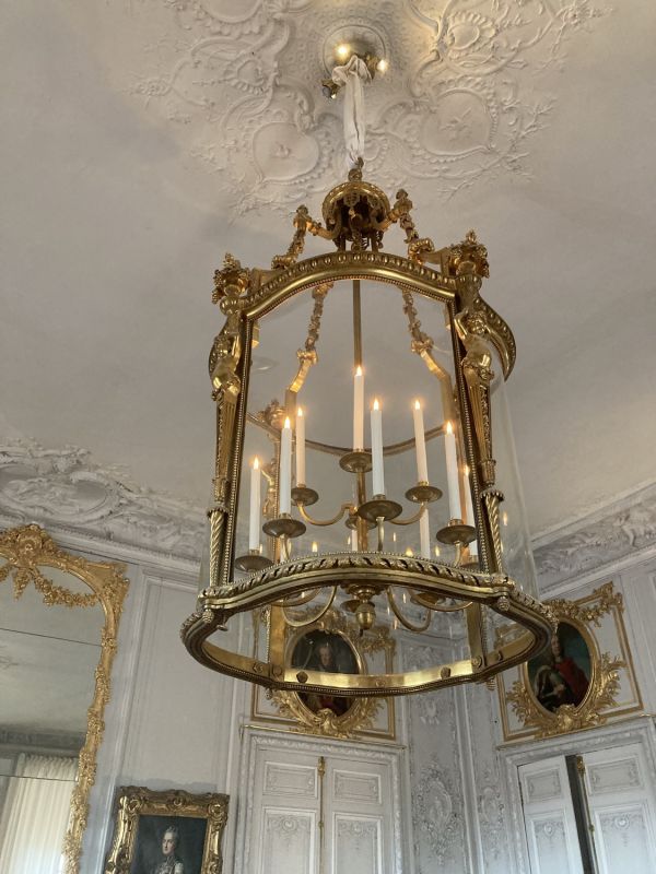 Lanterne du cabinet intérieur de Louis XVI au château de Compiègne