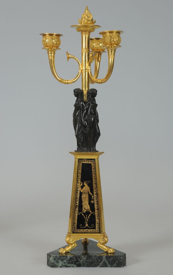 Candélabre de la bibliothèque des petits appartements de Caroline Murat au palais de l'Élysée