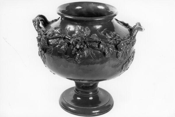 Vasque jardinière. VIGNE AU NATUREL