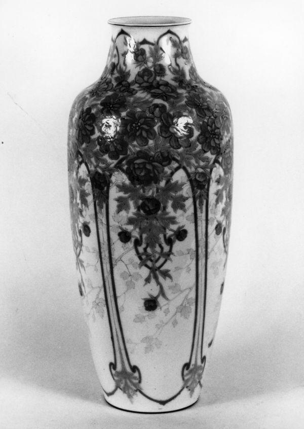 Vase monté en lampe