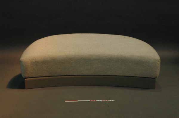 Banquette en croissant du fumoir de l'Élysée