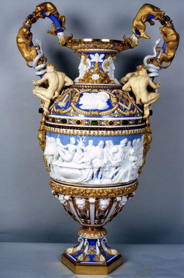 Vase – Vase de la Renaissance Chenavard — Collection du Mobilier ...