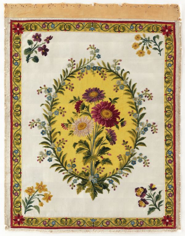 Feuille d'écran en satin blanc brodé de fleurs, pour le petit appartement de l'Impératrice, à Versailles