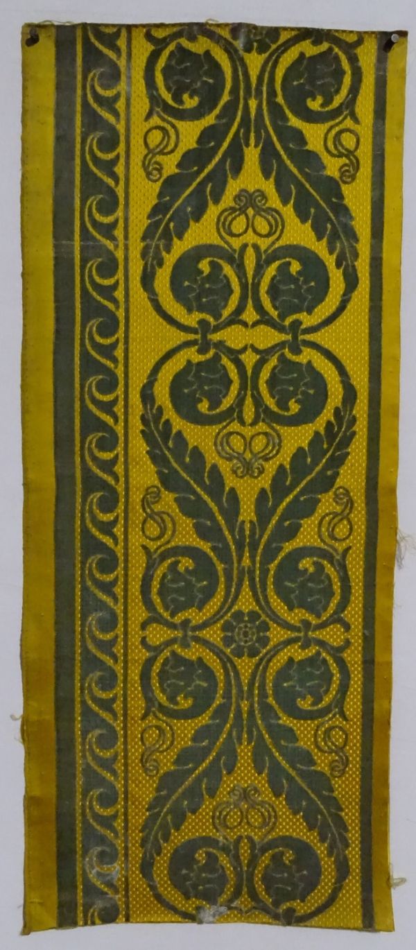 Bordures de tentures et de rideaux pour les salons de ministres ou de grands officiers au Palais de Versailles